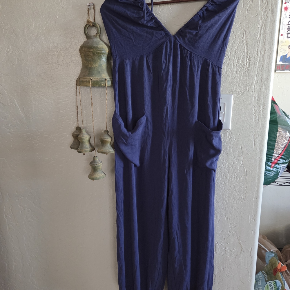 NWT Cupshe Casual Navy Jumpsuit with Pockets Halter Jumper